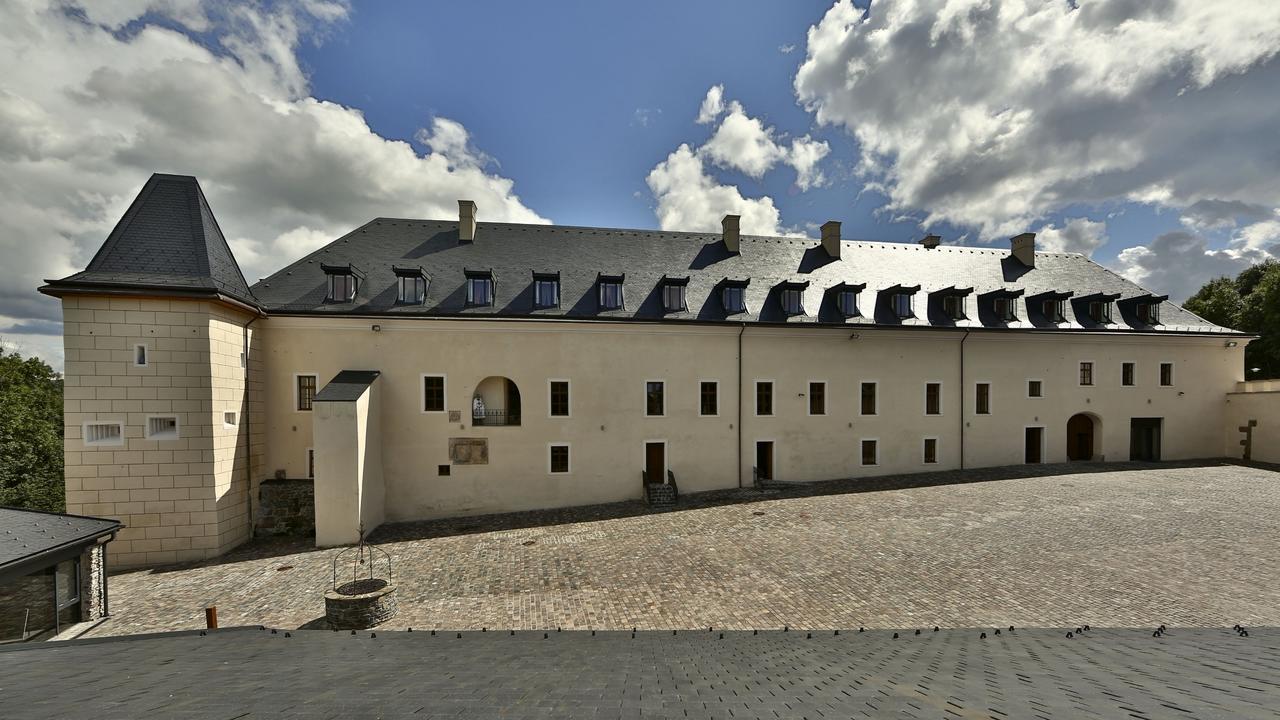 Hotel Grand Viglas Zvolen Exterior photo